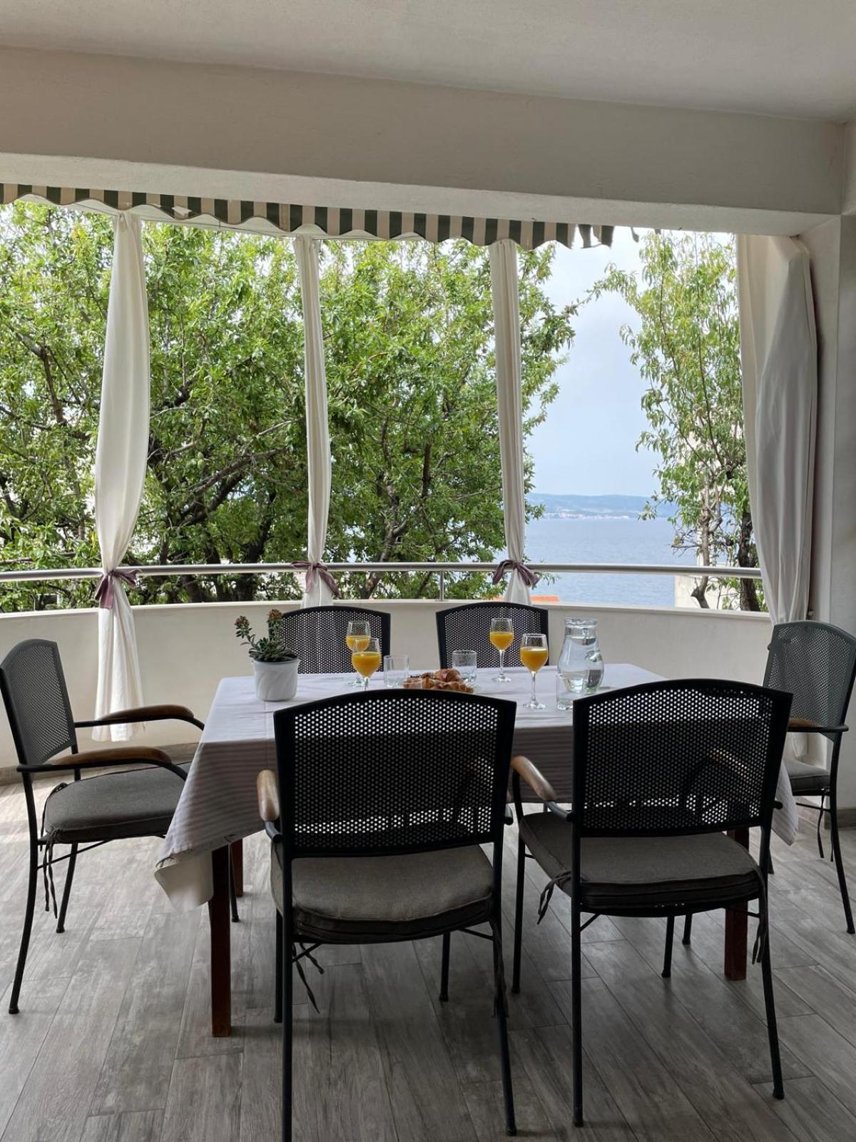 Apartment Gina Near The Sea